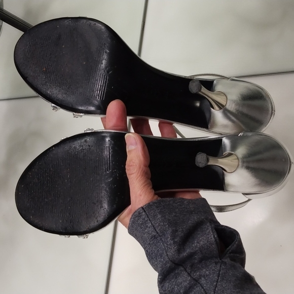 ❤️H.P.❤️ PAOLO LINEA GLAM SILVER CRYSTAL STILETTO PUMPS - Picture 8 of 10